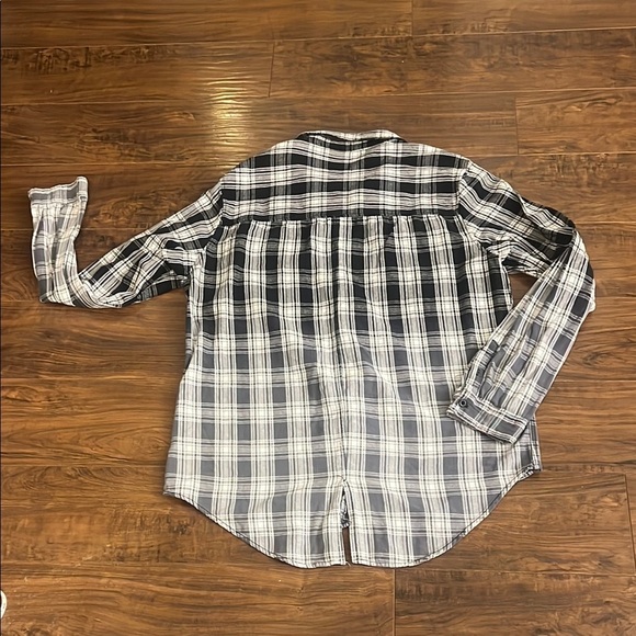 Carbon XXL Men's Black and White Plaid Shirt - Picture 3 of 12